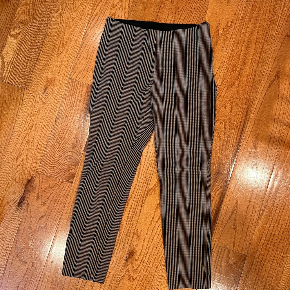 a new day Women's Black and Brown Striped Cropped Pants